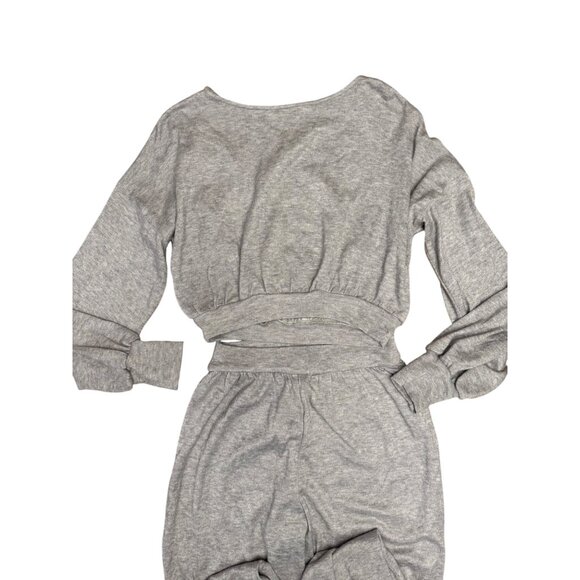 Dawna Womens Gray Lounge Set Long Sleeve Cropped Top High-Waisted Pants - Picture 1 of 13